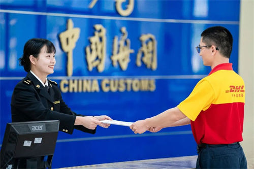 ca51926b8f632939b78f4d81820f5b7b.jpg 3.jpg