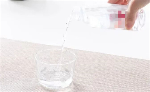 4ca8a5281010889cd1089307e027560b.jpg 1.jpg