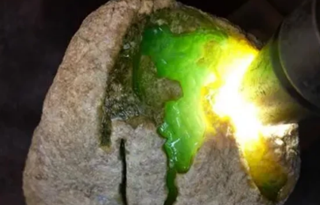 【进口案例】巴基斯坦玉石原石首都机场进口报关流程 【进口案例】巴基斯坦玉石原石首都机场进口报关流程