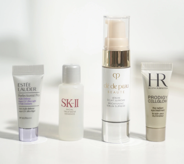 501faf978b7813aa45fcabf2e210620c.jpg 化妆品小.jpg