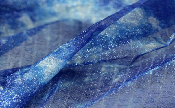 4进口服装d 4进口服装d