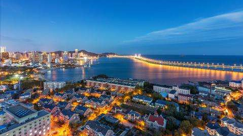 前7个月辽宁省外贸进出口总值同比增长6.4%。 前7个月辽宁省外贸进出口总值同比增长6.4%。