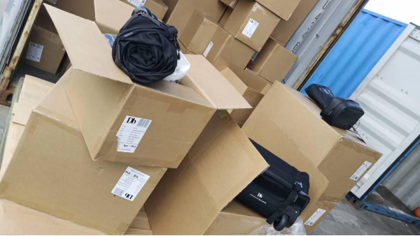 【案例】带轮滑板包进口报关 【案例】带轮滑板包进口报关