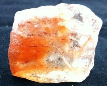 【进口案例】坦桑尼亚太阳石在广州机场进行报关清关等工作