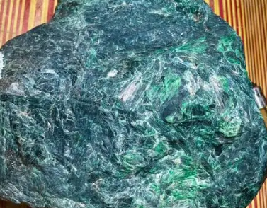 【进口案例】进口危地马拉翡翠原石广州机场报关清关流程