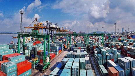 关于海运进出境中转集拼货物海关监管事项的公告